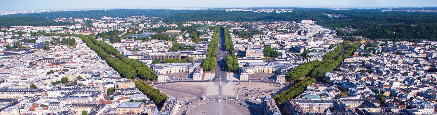 Explore Versailles