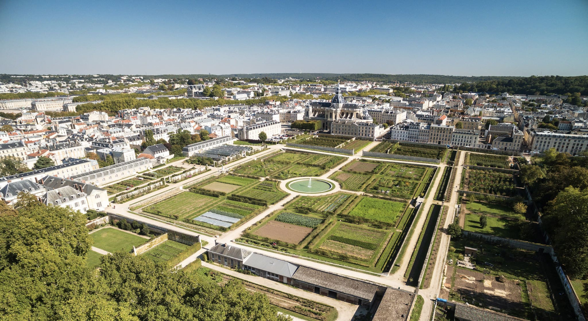 potager-du-roi-ville-de-versailles-drive-productions-2-1-1609 potager-du-roi-ville-de-versailles-drive-productions-2-1-1609