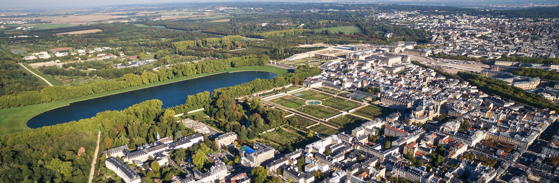 quartier-saint-louis-ville-de-versailles-drive-productions-1-1438