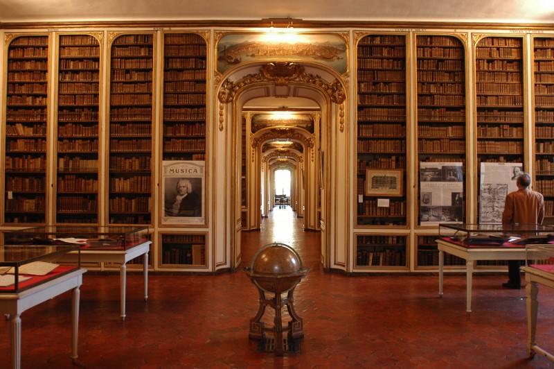 Galerie de l' ancien Hôtel des Affaires étrangères à Versailles, où fut signé le traité de l'Indépendance Américaine