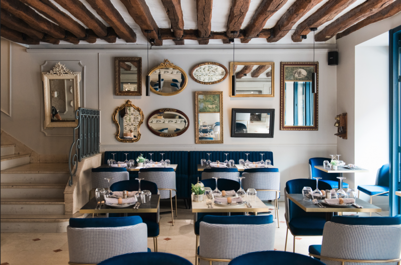 restaurant, Versailles, Saint Valentin, idées restaurants pour la Saint Valentin à Versailles, cuisine gastronomique restaurant Chapeau Versailles, soirée en amoureux restaurant Chapeau Versailles