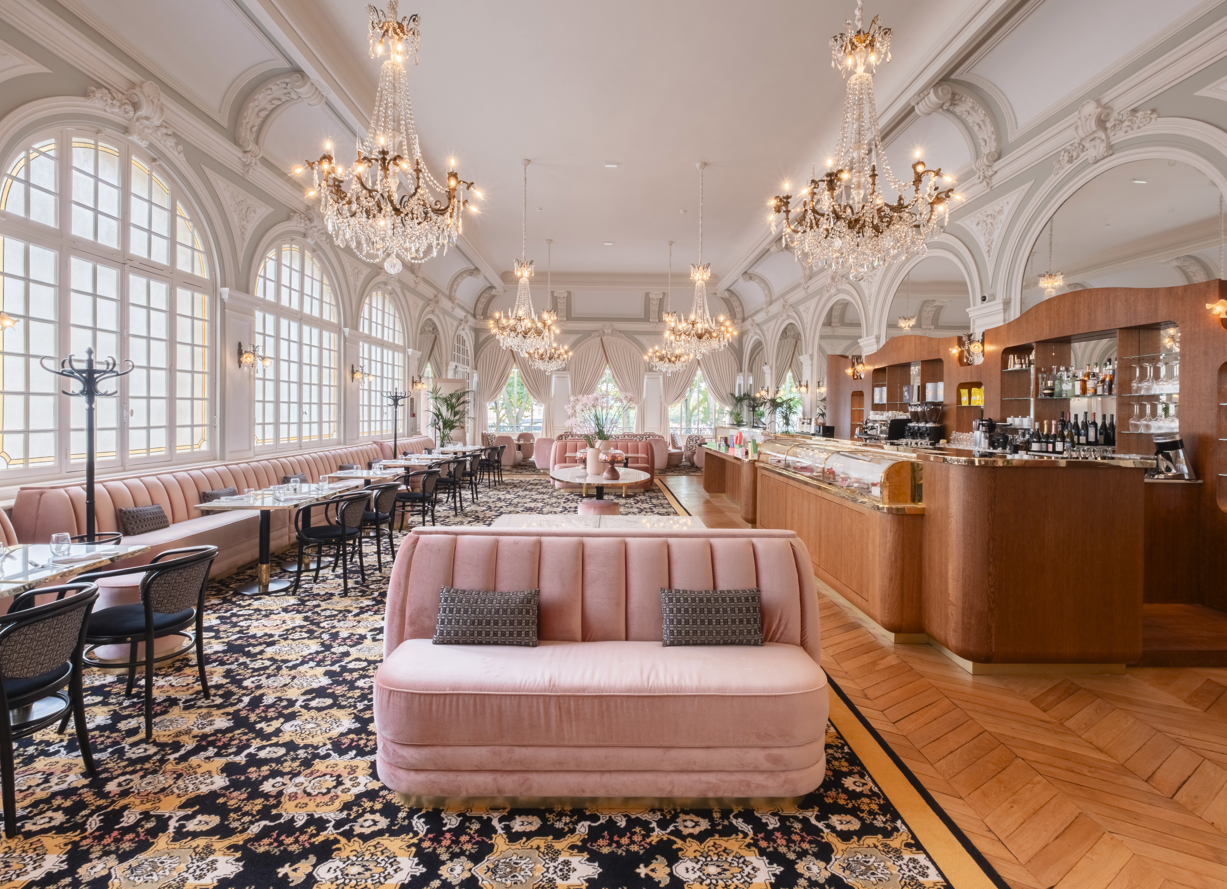 Galerie des Lumières Versalles, Hôtel Les Lumières Versalles, tea time en Versalles, afternoon tea en Versalles, pausa gourmet en Versalles, salón de té en Versalles, tea time romá - &copy; @les_lumières_versailles