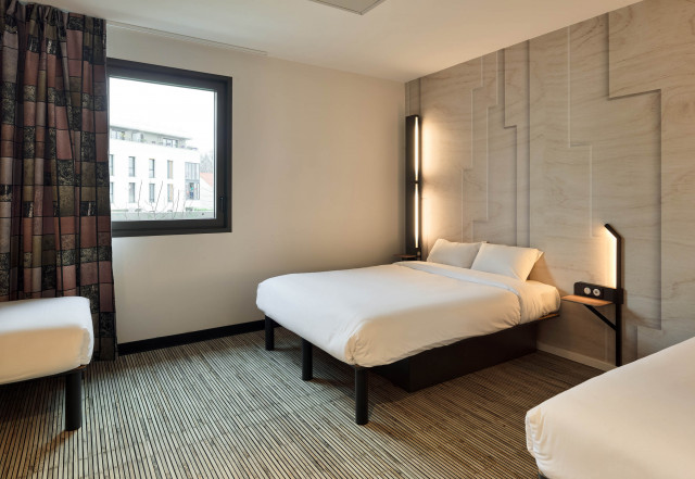 Chambre - © B&B Versailles Rocquencourt Chambre