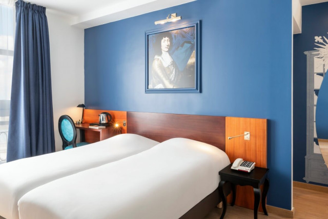 Hôtel des Lys_Versailles - © Hotel des Lys Hôtel des Lys_Versailles