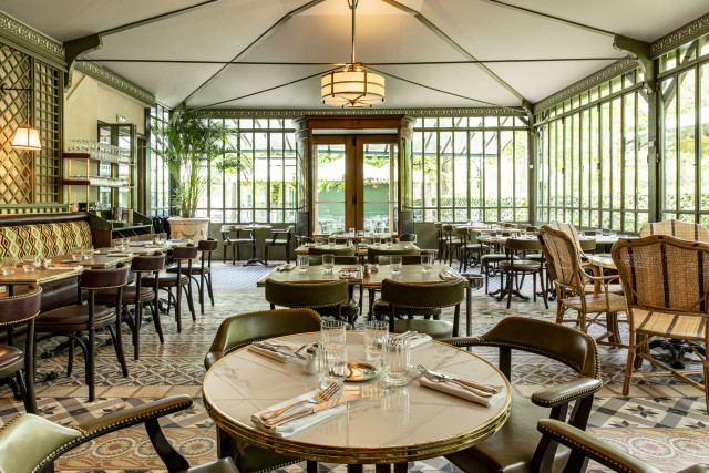 Restaurant La Flottille - © The Travel Buds Restaurant La Flottille