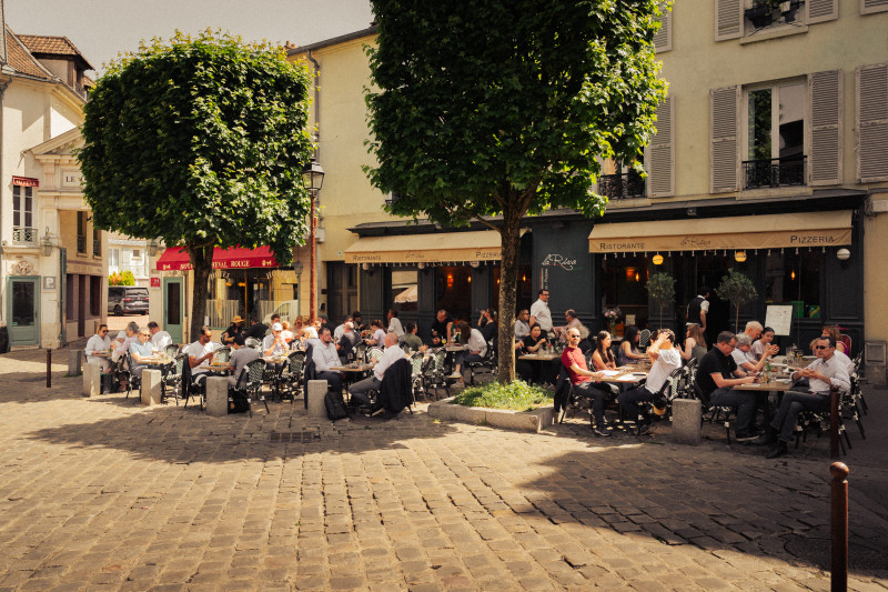 Riva Destra_Versailles - © Riva Destra Versailles Riva Destra_Versailles