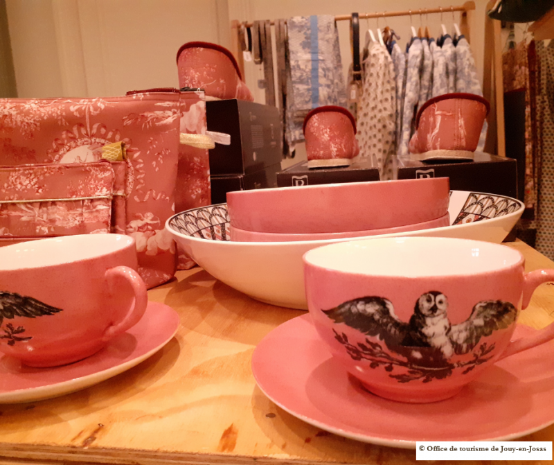 Vaisselle toile de Jouy