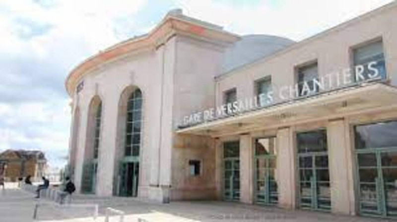 Train station of Versailles Chantiers