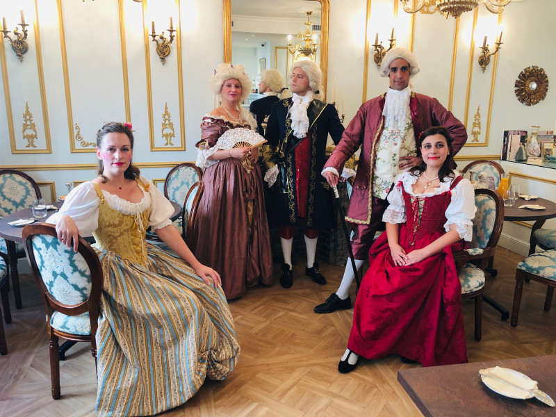 Chez les Filles, Réminisens