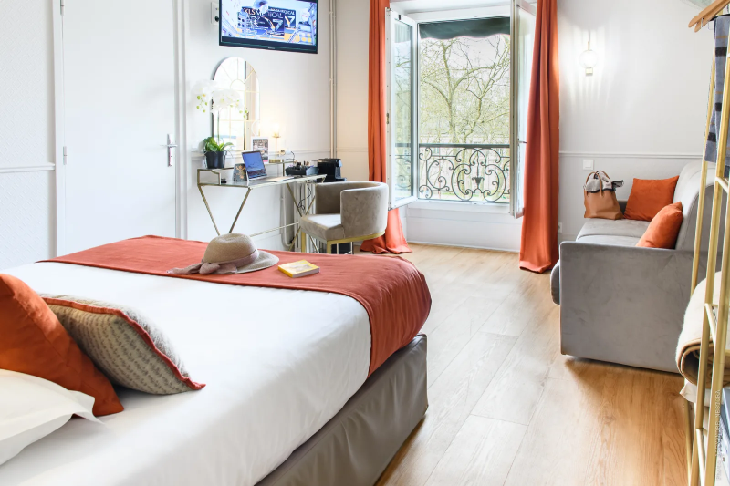 Chambre - © Hotel des Roys Chambre