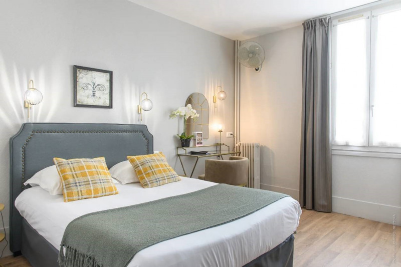 Chambre - © Hotel des Roys Chambre