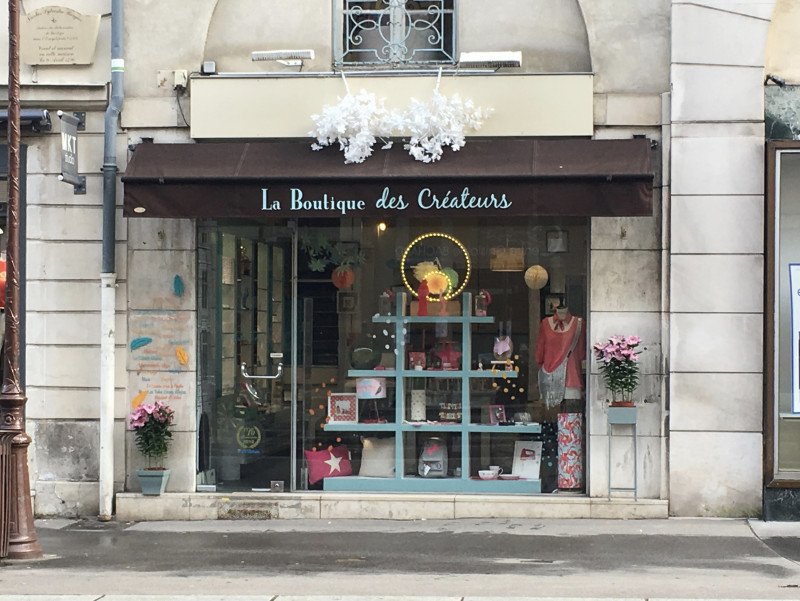 Devanture rue de la Paroisse