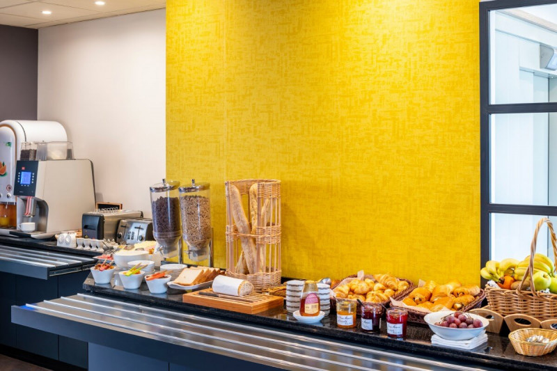 Hôtel des Lys_Versailles - © Hotel des Lys Hôtel des Lys_Versailles