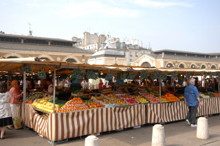 Notre Dame market