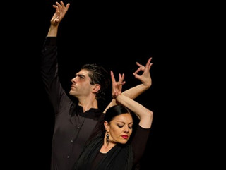 La Celle-saint-Cloud Theater - DOLORES_La Celle-Saint-Cloud