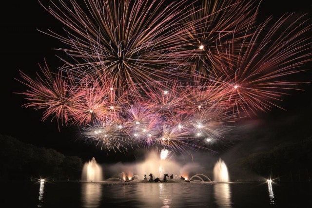 Fountains Night Show
