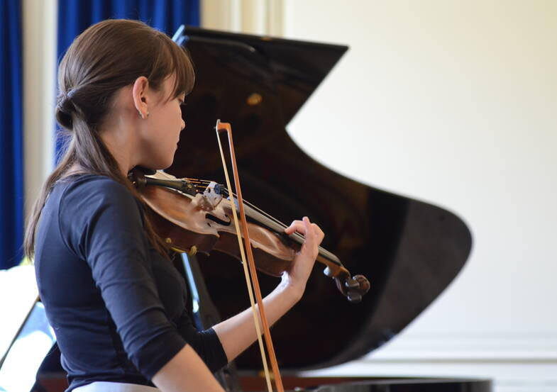 Université Ouverte de Versaillles - Les midis en musique de l'UOV : 'Solos'_Versailles
