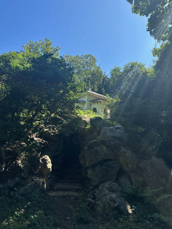 Le parc Balbi et le haut du quartier Saint-Louis (visite guidée)_Versailles - © Office de Tourisme de Versailles Grand Parc Le parc Balbi et le haut du quartier Saint-Louis (visite guidée)_Versailles