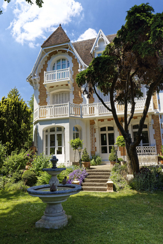 La Villa La Celle - Les Demoiselles à Versailles_La Celle-Saint-Cloud