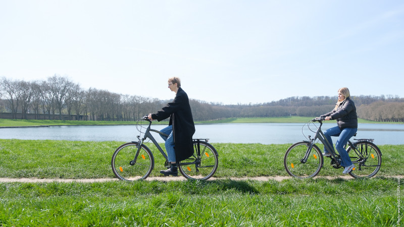 location de vélo Versailles Grand Parc bicyclette vélos bicyclettes château de versailles jouy en josas bièvre bièvres bougival nature